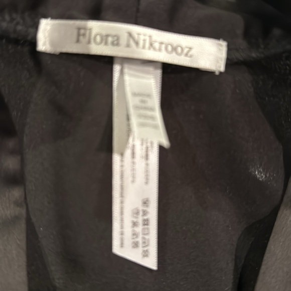 Flora Nikrooz Robe - Picture 8 of 11